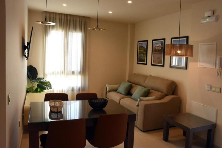 Apartamentos millan ardales 4 768x512