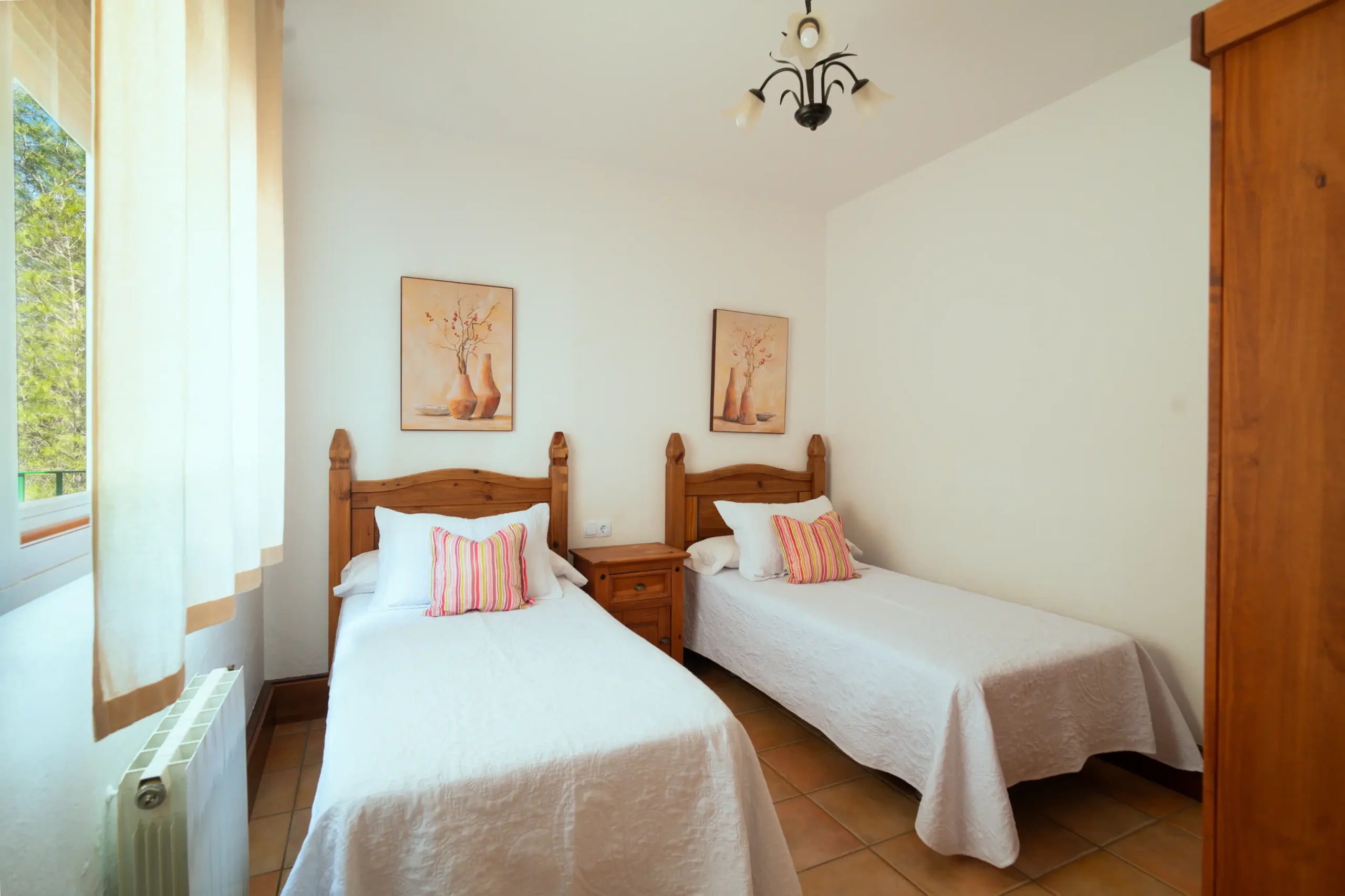 Parque-Ardales-Camping-y-Apartamentos-cuarto