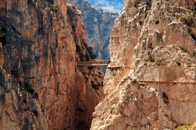 casa rural rincon caminito del rey 21 768x512