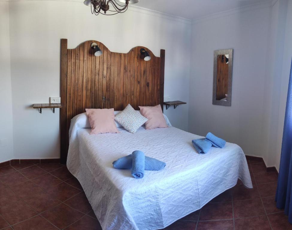 hostal-vista-a-la-sierra-valle-abdalajis