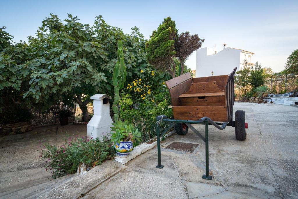 hostal-vista-a-la-sierra-valle-abdalajis