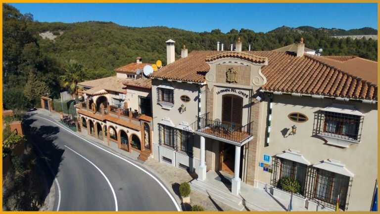 hotel posada del conde fachada aerea 768x432