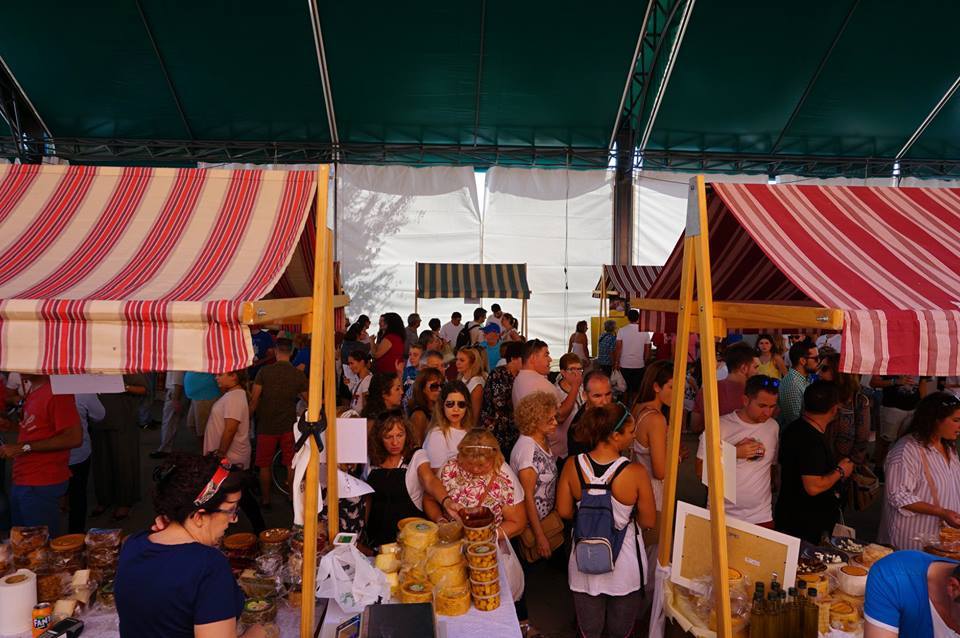 Feria del queso artesano de teba