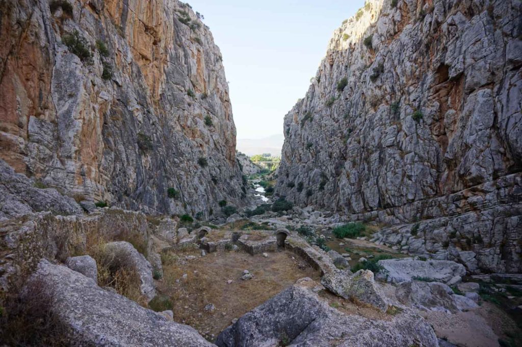 Ruta de senderismo en Teba