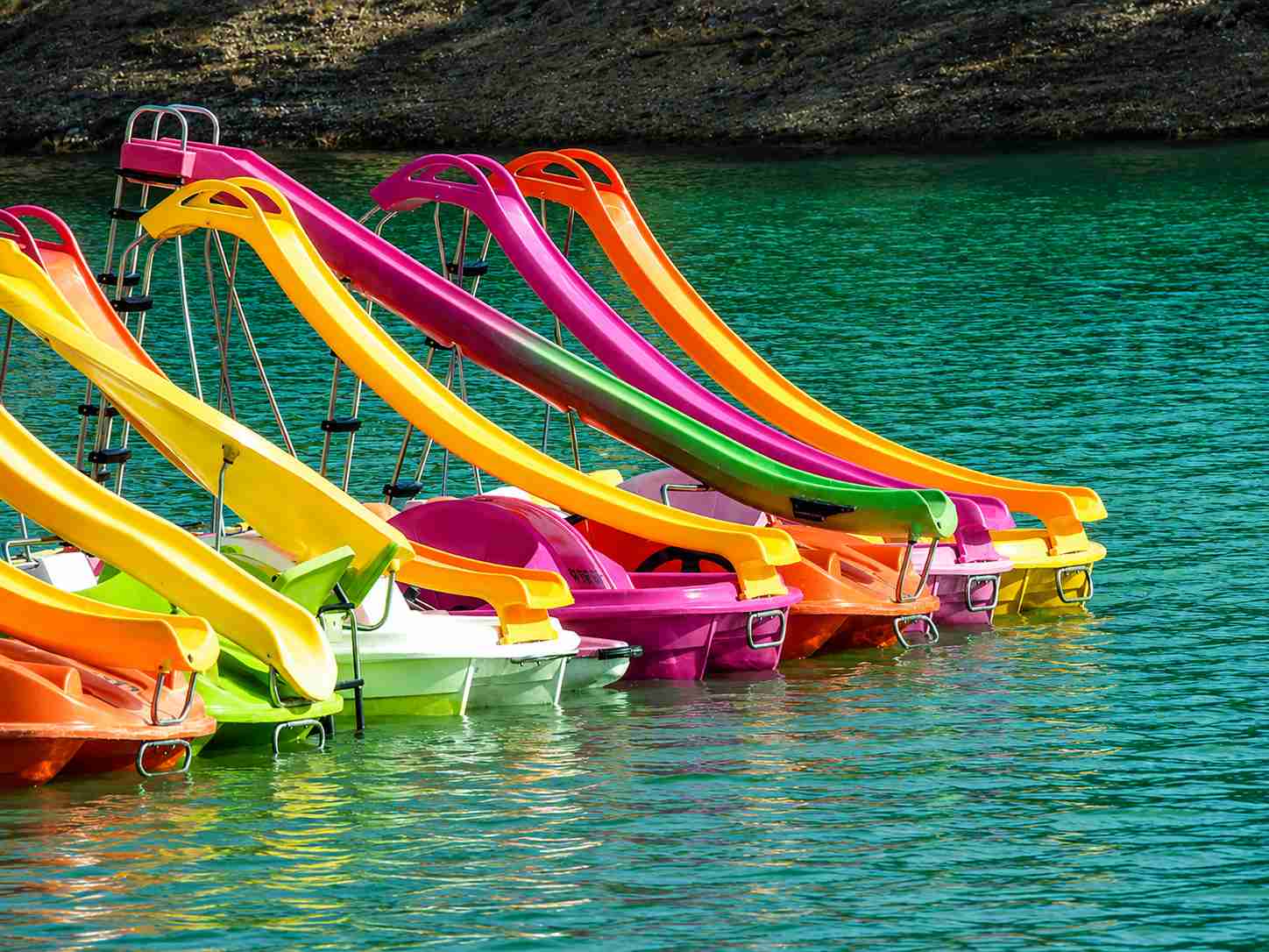 Hidropedales Zona Recreativa La Isla