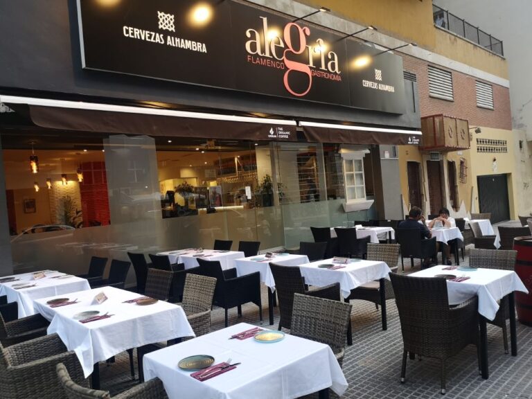 Tablao alegria espectaculo flamenco en malaga 7 768x576