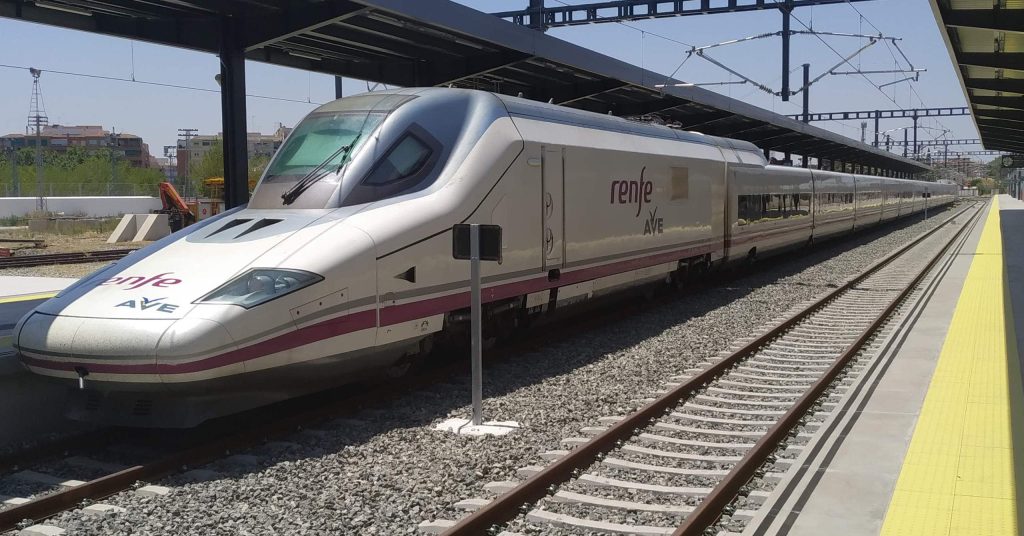 AVE-horarios-trenes-caminito-del-rey