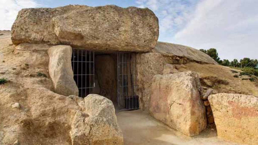 dolmenes-de-antequera