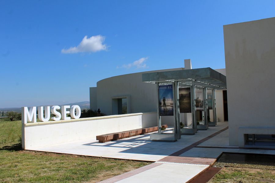museo-Dolmenes-Antequera