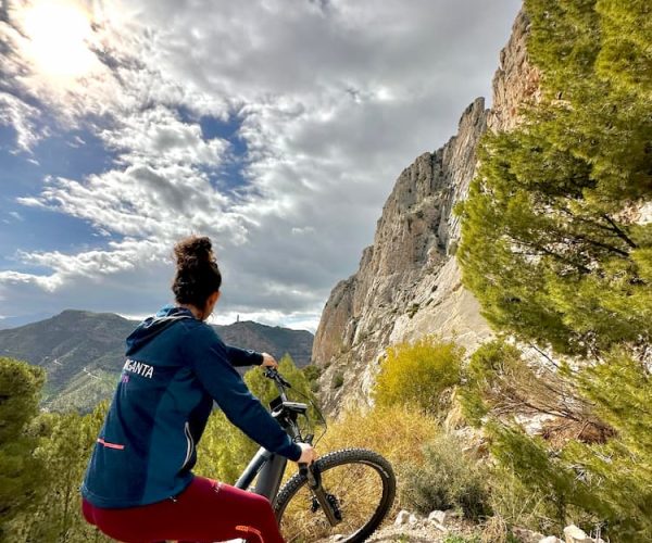 Ruta-Ebike-en-el-chorro (2)